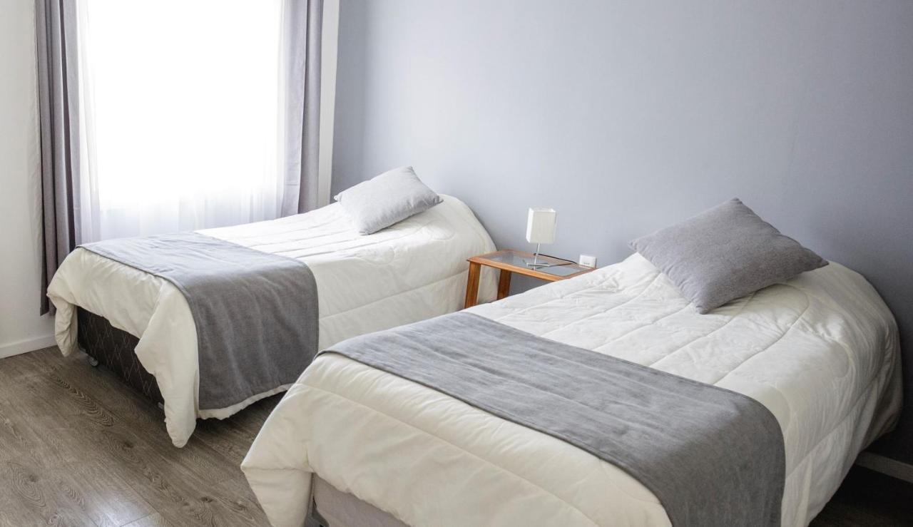 Hostal Ventisqueros Punta Arenas Bagian luar foto