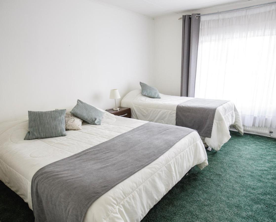 Hostal Ventisqueros Punta Arenas Bagian luar foto