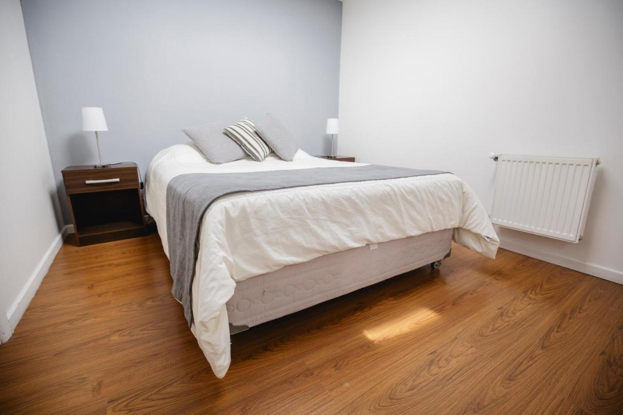 Hostal Ventisqueros Punta Arenas Bagian luar foto