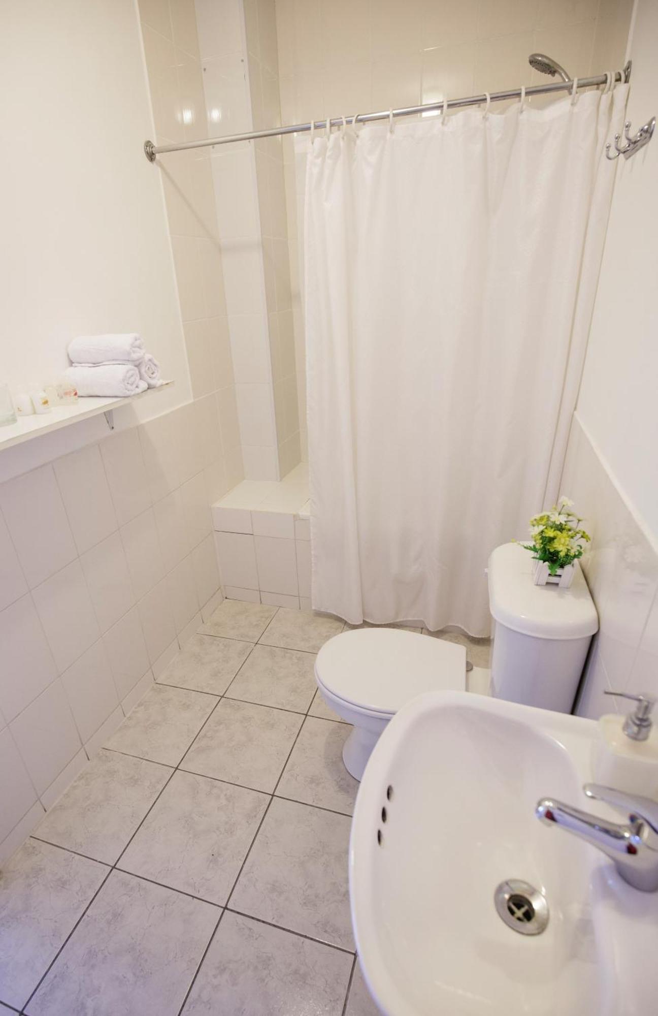 Hostal Ventisqueros Punta Arenas Ruang foto